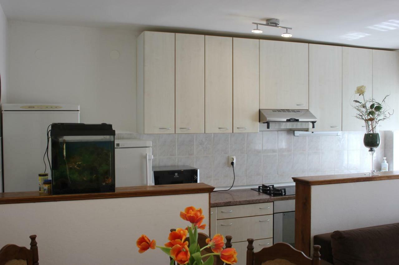 Apartman Tafra Διαμέρισμα Omiš Εξωτερικό φωτογραφία